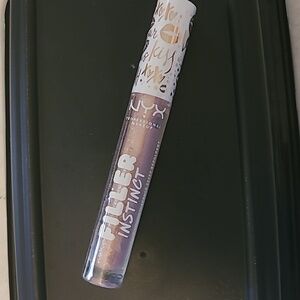 NYX - Filler Instinct lip